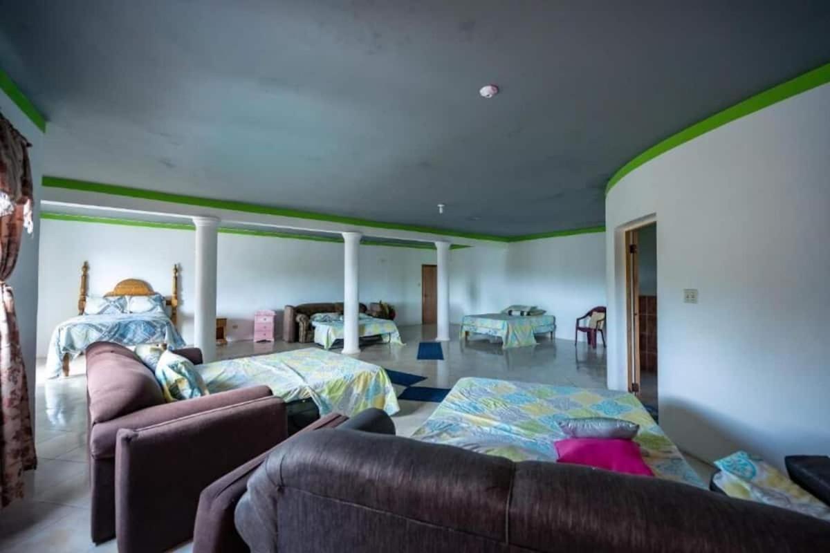 Sweetsop Jamaica Villa And Tours Montego Bay Exterior photo
